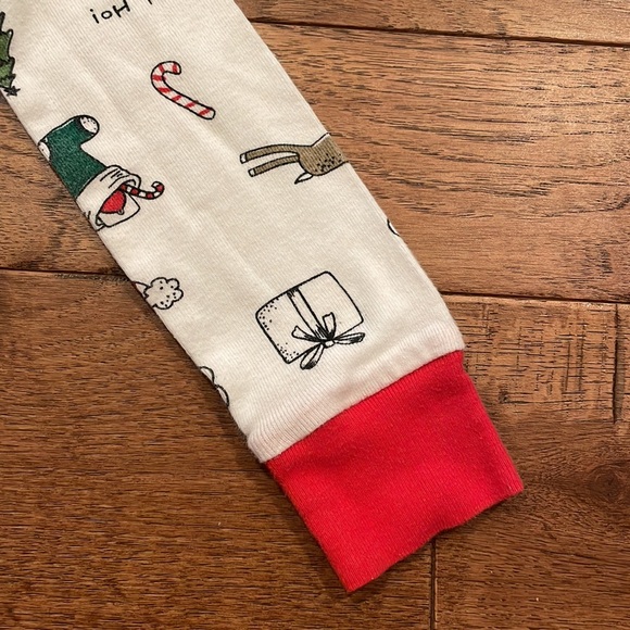 Carter’s Christmas Pajama Top - Size 5/5A - Picture 5 of 16